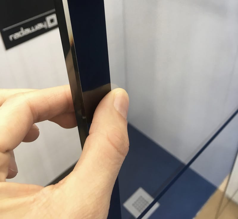 festett zuhanykabin üveg